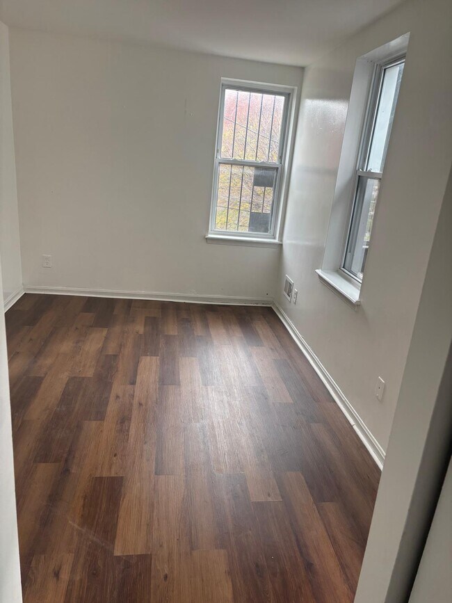 545 Mosher St in Baltimore, MD - Building Photo - Building Photo