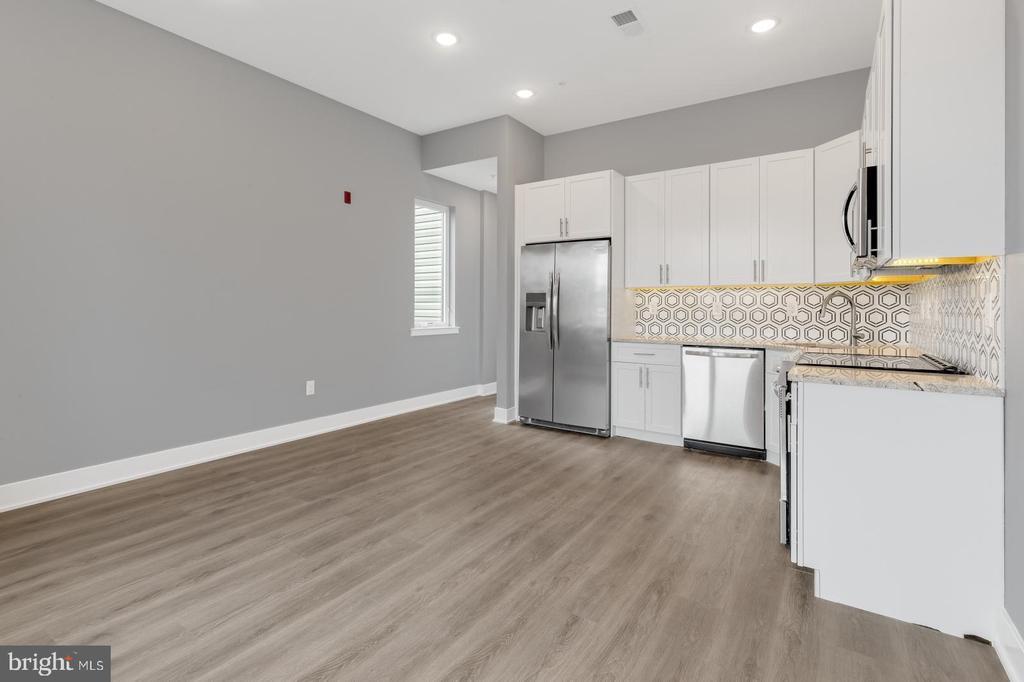 2119 N Front St in Philadelphia, PA - Building Photo