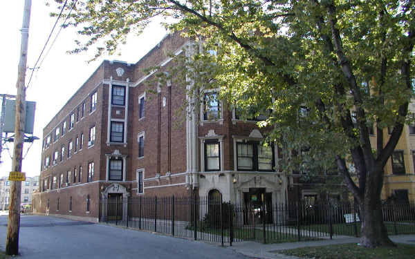 1619-1621 W Lunt Ave in Chicago, IL - Building Photo