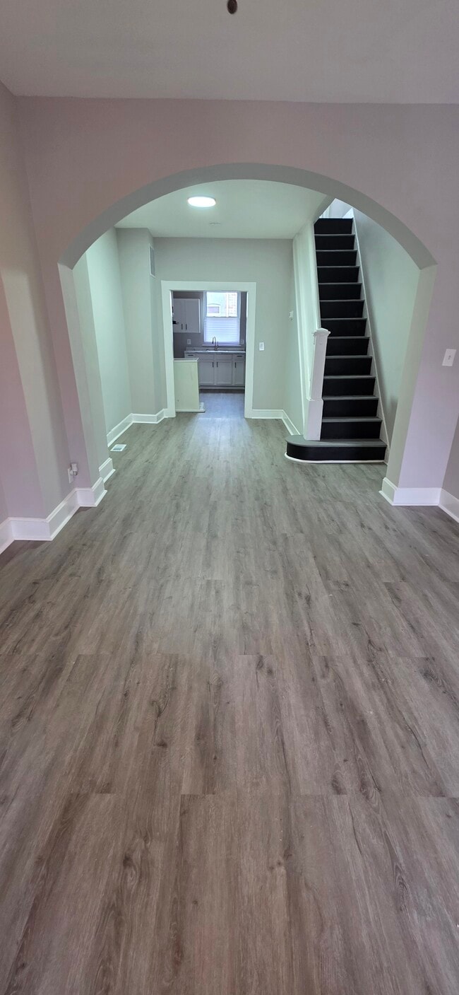 property at 440 N Robinson St