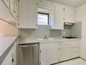 3420 Mt Vernon St in Houston, TX - Building Photo - Building Photo