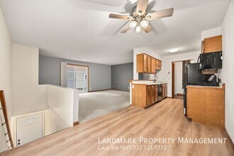 7959 163rd Ct in Tinley Park, IL - Building Photo - Building Photo