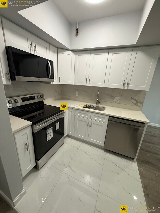 property at 54 Commonwealth Ave