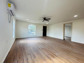 39 W 9th St in San Angelo, TX - Building Photo - Building Photo