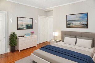 282 Cassatt Rd in Berwyn, PA - Building Photo