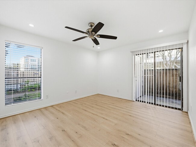 property at 2120 Wilcrest Dr