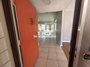 3969 Green Leaf Dr in Las Vegas, NV - Building Photo - Building Photo