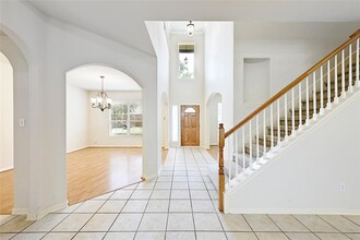 1230 Heppner Dr in Cedar Park, TX - Foto de edificio - Building Photo