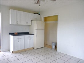1721 NE 9th St in Fort Lauderdale, FL - Building Photo - Building Photo