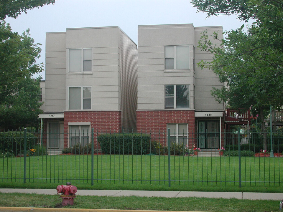 Homan Square Apartments Phase I in Chicago, IL - Building Photo