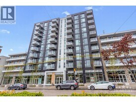 2729 Kingsway in Vancouver, BC - Building Photo