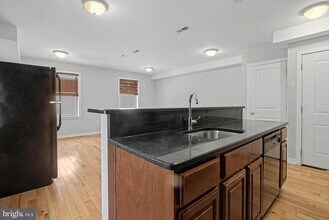 1515 W Oxford St in Philadelphia, PA - Building Photo - Building Photo