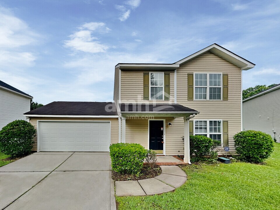 4945 Hopewood Ln in Charlotte, NC - Building Photo