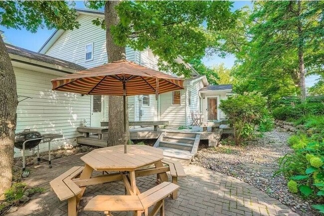 3026 Idaho Ave N in Minneapolis, MN - Building Photo - Building Photo