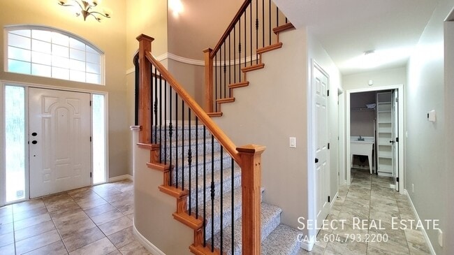 46483 Valleyview Rd in Chilliwack, BC - Building Photo - Building Photo