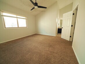 4193 S Fraser Way in Aurora, CO - Building Photo - Building Photo