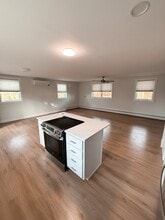 959 W River Rd-Unit -2 in Waterville, ME - Building Photo - Building Photo