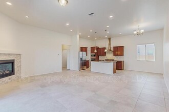 2507 Mariposa Loop in Rio Rancho, NM - Building Photo - Building Photo