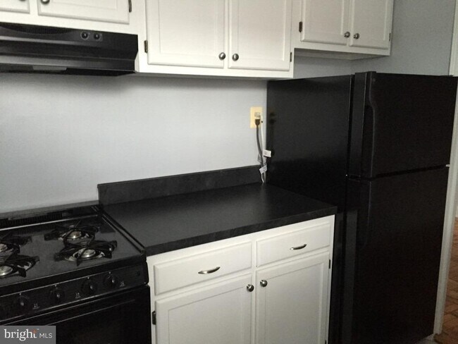 1724 N Quinn St in Arlington, VA - Building Photo - Building Photo