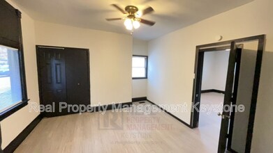 53 Baldwick Rd in Pittsburgh, PA - Building Photo - Building Photo