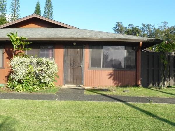 2069 California Ave in Wahiawa, HI - Foto de edificio