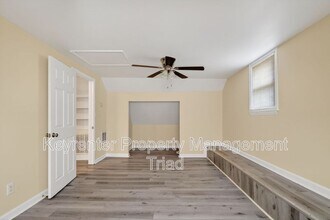 506 Rocky Knoll Rd in Greensboro, NC - Building Photo - Building Photo