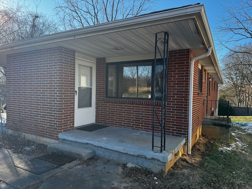 1755 Carolina Ave NE in Cleveland, TN - Building Photo