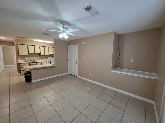 property at 4780 Pontchartrain Dr