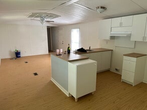 5105 Estate Dr in Greensboro, NC - Building Photo - Building Photo