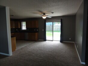 709 Wheatland Dr in Junction City, KS - Building Photo - Building Photo