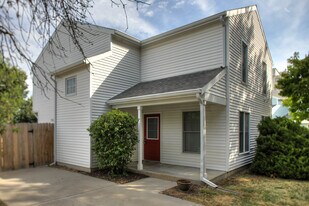1821 Whittier St in Lincoln, NE - Building Photo