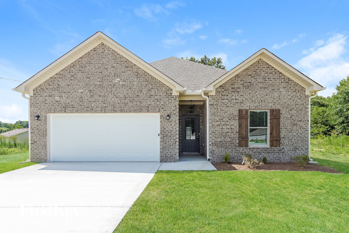 186 Crossroads Cir in Jasper, AL - Building Photo