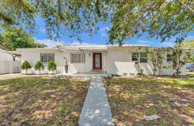 property at 2001 Washington St