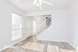 209 Royallsprings Pkwy in O'Fallon, MO - Building Photo - Building Photo