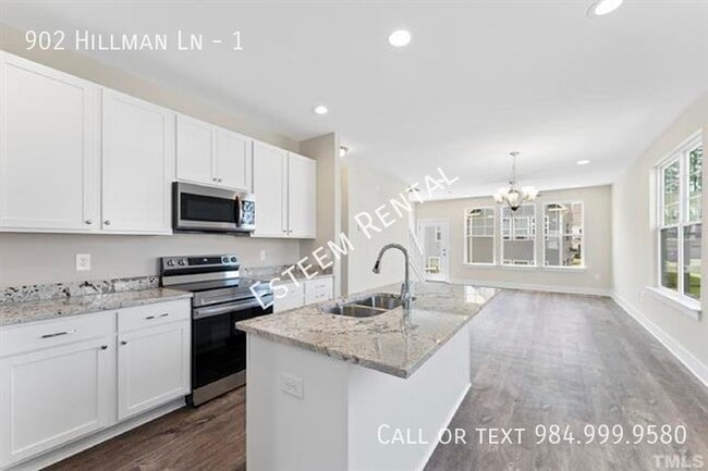 902 Hillman Ln in Mebane, NC - Building Photo - Building Photo