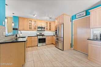 2255 Wide Horizon Dr in Reno, NV - Building Photo - Building Photo