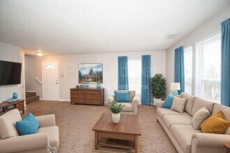 2383 Layton Ln in Greenfield, IN - Foto de edificio - Building Photo