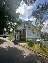 3911 Main St, Unit #3 in Buffalo, NY - Building Photo