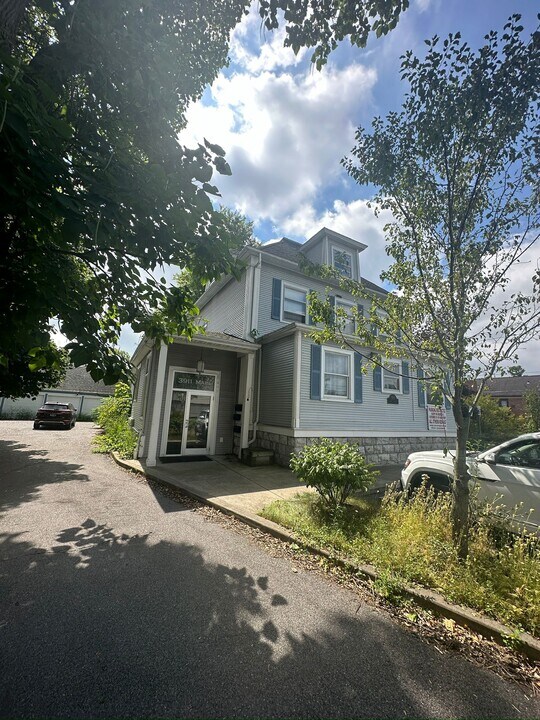 3911 Main St, Unit #3 in Buffalo, NY - Building Photo