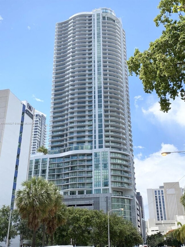 100 E Las Olas Blvd, Unit #1802 in Fort Lauderdale, FL - Building Photo - Building Photo