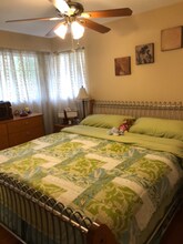 1986 Sherer Ln in Glendale, CA - Building Photo - Building Photo