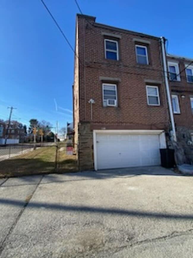 801 Eaton Rd in Drexel Hill, PA - Building Photo - Building Photo