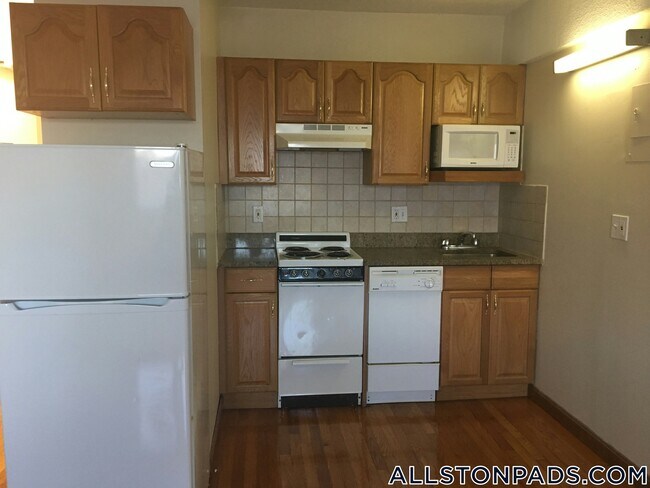 property at 1110 Commonwealth Ave