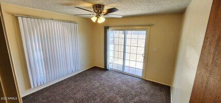 415 E Frost Cir in Mesa, AZ - Building Photo - Building Photo