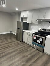 65 Yellow Avens Blvd in Brampton, ON - Building Photo - Building Photo