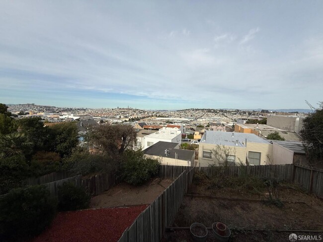 938 Le Conte Ave in San Francisco, CA - Foto de edificio - Building Photo