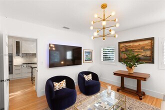 600 San Lorenzo Ave in Coral Gables, FL - Building Photo - Building Photo