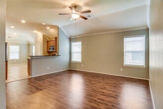 2915 Kainer Meadows Ln in Houston, TX - Building Photo - Building Photo