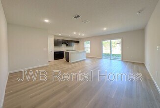 1737 W 30th St in Jacksonville, FL - Building Photo - Building Photo