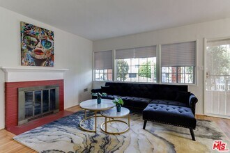 4360 McLaughlin Ave in Los Angeles, CA - Building Photo - Building Photo